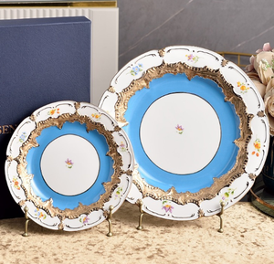 Nordic Style Solid-color Porcelain Round Plate with Plant Pattern and Stand-handpainted Suitable for Restaurant <b>Table</b> Setting - Product Image 4