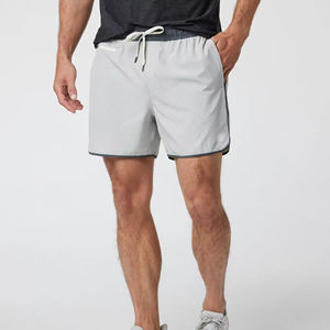 Pantalones Cortos Deportivos Transpirables de Secado Rápido Personalizados para Hombre, Pantalones Cortos Deportivos de Malla Oversize para Correr y Entrenar - Product Image 2