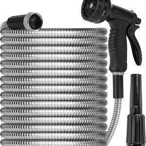 Manguera de agua para jardín de acero inoxidable con pistola pulverizadora, patrones de pulverización variables para lavado de autos y uso en jardín, 30 pies de longitud - Product Image 1