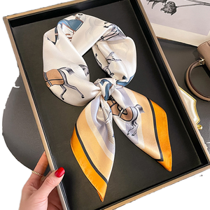 צעיף משי סאטן מרובע 70*70 ס\\\"מ בהדפס דיגיטלי חדש לקיץ, צעיף מסורתי לנשים - Product Image 1