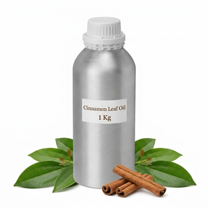 Proveedor de Aceite Esencial de Hoja de Canela 100% Puro con Eugenol para el Cuidado de la Piel y Aromaterapia de la India - Product Image 1
