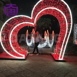ไฟตกแต่งรูปหัวใจ LED สำหรับภายนอกอาคาร ใช้ในเทศกาลคริสต์มาส รูปแบบ 3 มิติ เหมาะสำหรับตกแต่งลานสวน งานเทศกาลต่างๆ - Product Image 2