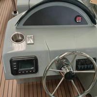 Bateau ponton de luxe Allhouse de 25 pieds, en aluminium renforcé, pour des aventures aquatiques familiales, yacht sportif, coque en aluminium, moteur hors-bord