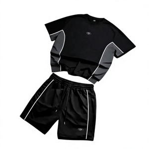 Ensemble T-shirt et short sportif noir pour homme, col rond, tricoté, 100% coton, séchage rapide, tenue d'été, couleur unie, motif crânes - Product Image 1