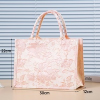 Sacs fourre-tout personnalisables en toile de coton gaufrée florale de luxe, haute qualité, avec doubles poignées et perles, pour cadeaux de mariage et bonbons – Vente chaude