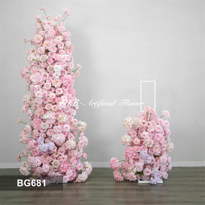 Arco Floral de Seda Rosa de Alta Calidad Personalizado para Decoración de Bodas y Propuestas de Matrimonio - Product Image 2