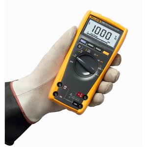 มัลติมิเตอร์แบบดิจิตอล 179 True RMS 1000V DC 10A DC ใช้พลังงานจากแบตเตอรี่ แบบพกพา พร้อมไฟแบ็คไลท์ และการวัดอุณหภูมิ - Product Image 2