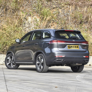 Voitures d'<span class=keywords><strong>occasion</strong></span> Nouvelle Arrivée Changan X7 Plus SUV 5 Sièges en Cuir Moteur Turbo DCT 300 Nm Boîte Automatique Intérieur Sombre Compact - Product Image 6