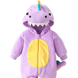Mono de Bebé con Capucha y Cremallera, Diseño de Dinosaurio, Manga Larga, Color Morado, para Otoño e Invierno, Cálido, de Poliéster Clase A - Product Image 4