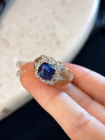 10K 14K 18K Gold Herrenring mit im Labor gezüchtetem blauem Saphir, Diamant-Blatt-Siegelring, Statement-Ring, kundenspezifisch OEM ODM