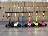 Trottinette Électrique Poussée à 3 Roues Pliable et Réglable en Hauteur pour Enfants