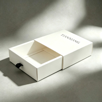 Boîte à cosmétiques en papier personnalisée de luxe, adaptée aux cosmétiques et aux parfums, avec logo en or estampé
