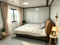 Maison conteneur extensible à double aile de 20/40 pieds, 1 à 4 chambres, avec chambre, salon, cuisine et salle de bain