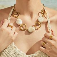 Collier ras du cou vintage français en résine cœur ouvert, en acier inoxydable plaqué or 18 carats, collier de déclaration pour clavicule