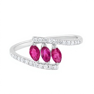 Anillo con Rubí y Diamante en Forma de Marquesa en Plata de Ley 925 con Baño de Rodio, Joyería de Lujo para Mujer - Product Image 1