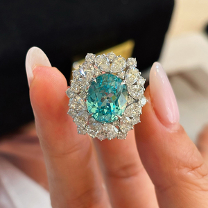 Anillo de Compromiso de Lujo Aazuo de Oro Blanco Sólido de 18K con Diamante Cultivado en Laboratorio Paraiba de 9.0ct para Mujer, con Engaste Pavé para Boda - Product Image 2