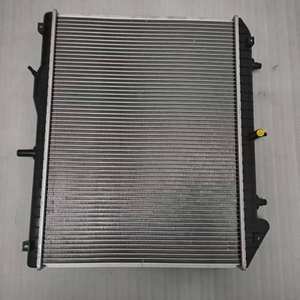 SSANGYONG RADIATEUR ASSY 6615003702 pour ISTANA MB100 MB140D HGH-QUALITY VÉRITABLE PIÈCES AUTO HAUTE PERFORMANCE STANDARDS STRICTES - Product Image 2