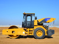 Compacteur à tambour unique SEM518 de 18 tonnes, rouleau compresseur vibrant pour routes, compacteur de sol SEM518 de 129 kW, disponible en stock