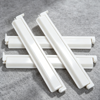 Support antidérapant pour tuiles de mahjong avec tige de poussée, support stable pour cartes de mahjong, plusieurs couleurs disponibles, accessoires de mahjong