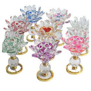 เชิงเทียนคริสตัลรูปดอกบัว K9 คริสตัลสำหรับบูชาทางศาสนา ของตกแต่งบ้านและวัด - Product Image 5