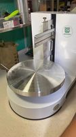 Machine automatique de revêtement de crème de glaçage de gâteau d'anniversaire, décoration d'embryon de gâteau, Machines de crème de glaçage