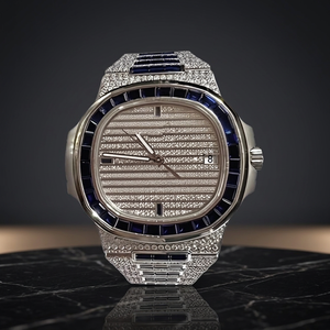 Montre Hip Hop de Luxe Personnalisée en Acier Inoxydable avec Boîtier en Moissanite, Cadran en Verre, Sertie de Pierres, pour Hommes et Femmes, Résistante à l'Eau 10 Bar, avec Fermoir de Bracelet - Product Image 3