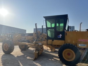 มอเตอร์เกรดเดอร์ Caterpillar 140K มือสองพร้อมใช้งาน CAT 140K วีลเกรดเดอร์ ห้องโดยสารสะดวกสบาย สำหรับงานบำรุงรักษาถนนเทศบาล - Product Image 2