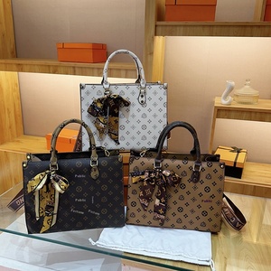 Nouvelle Tendance 2025 : Sac à Main Rétro Décontracté Grande Capacité pour Femme, Sac à Main Tendance et Pratique 9069 - Product Image 1