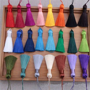 5cm di seta corta con nappine e nappine da cucire con frangia e nappine per chiave per ciondolo da DIY accessori per tende impreziosite - Product Image 2