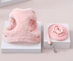 Nuevo Chaleco Reflectante para Mascotas con Aislamiento de Felpa para Pecho y Espalda, Estilo Otoño-Invierno - Product Image 3