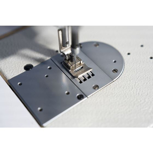 BZ8560A-431 Electronic Direct Drive Zigzag Lock Stitcher <b>with</b> <b>Under</b> Trimmer - Product Image 4