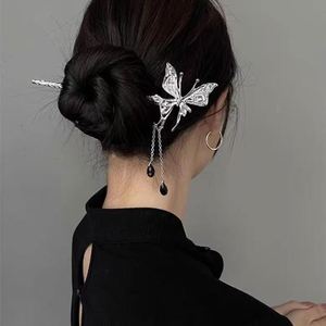 Palillos para el pelo de estilo chino con piedra lunar para mujer, horquillas retro de metal líquido con forma de mariposa, accesorios para el cabello. - Product Image 4