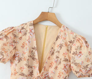 Abito Mini Casual da Donna con Scollo a V, Stampa Floreale, Maniche Corte e Lacci Frontali - Product Image 3