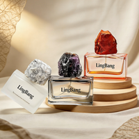 Flacon de parfum en verre transparent de luxe, de haute qualité, de forme carrée et plate, 50 ml, personnalisable, avec bouchon à pression et boîte d'emballage