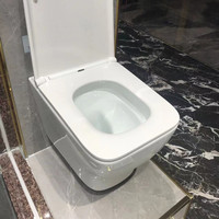 WC mural monobloc sans bride 180 mm avec chasse d'eau Tornado, pour hôtels et salles de bain, vente en gros