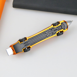Stylo bille en plastique personnalisé en forme de voiture de course avec roues pivotantes, stylo fantaisie en forme de véhicule avec revêtement métallique - Product Image 5