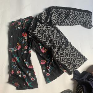 Thrift Ropa de <span class=keywords><strong>mujer</strong></span> de segunda mano Usada Señoras Algodón Moda Baggy Cullote Pantalones Ukay Bale - Product Image 3