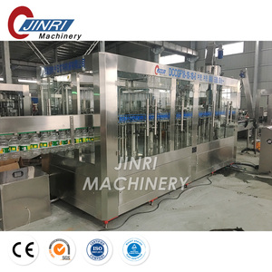 Machine quatre-en-un pour le rinçage, le rinçage, le remplissage et le capsulage des bouteilles en plastique - Product Image 2