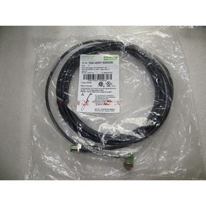 Cable Murr 7000-40341-6340500 de 5m PUR con Luz, 4 Pines M12, 4 Hilos, 4 Orificios, Tipo Codo, para la Industria Eléctrica - Product Image 1