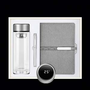 Juego de Regalo Corporativo con Taza de Vidrio Elegante con Logotipo Personalizado y Cuadernos Magnéticos Metálicos con Control de Temperatura - Product Image 5