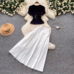 Nuevo Conjunto Vintage de Verano para Mujer, Top Tipo Túnica y Falda de Cintura Alta, Ropa al por Mayor - Product Image 1