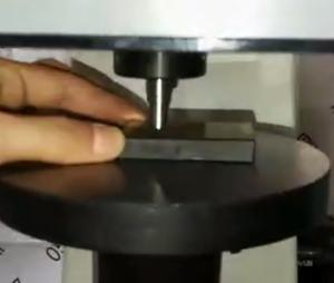 Probador <span class=keywords><strong>de</strong></span> dureza Rockwell <span class=keywords><strong>de</strong></span> material plástico <span class=keywords><strong>de</strong></span> carga manual analógica ISO 2039 - Product Image 5