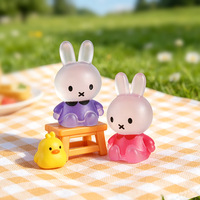Patung Kelinci Mini Transparan dari Resin, Patung Kelinci Duduk, Dekorasi Lanskap Miniatur untuk Meja - Dekorasi Hadiah