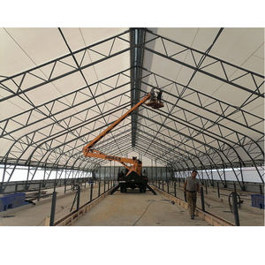 Tente pour bétail hautement flexible, abri pour animaux, structure en acier léger - Product Image 1