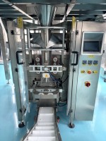 Fabricant d'origine – Nouvelle machine d'emballage automatique VFFS multi-têtes pour granulés, snacks, chips, noix, grand format, en acier inoxydable, avec étiquetage pour sachets/sacs