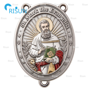 Saint patron des avocats et des notaires, Médaille personnalisée Saint Marc l'Évangéliste, avec centre de chapelet et breloque médaillon - Product Image 2