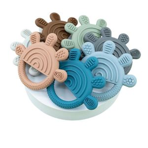 Nouveau design anti-sevrage, hochet à mâcher apaisant, anneau de dentition en silicone organique rond unisexe pour bébé - Product Image 1