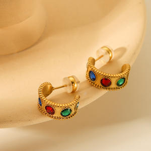 <span class=keywords><strong>Pendientes</strong></span> de Zirconia en Forma de C de Acero Inoxidable Chapados en Oro de 18K para Mujer, Diseño Vintage de Lujo Ligero, <span class=keywords><strong>Pendientes</strong></span> de Moda - Product Image 1