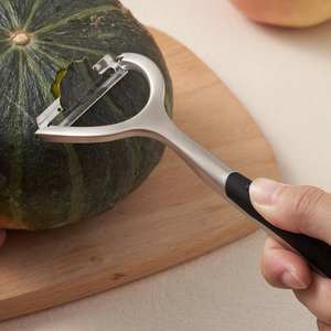 ที่ปอกผลไม้สแตนเลสพร้อมด้ามจับตามหลักสรีรศาสตร์สำหรับใช้ในครัว - Product Image 3