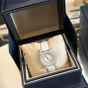 Montre-bracelet mécanique pour femme sertie de diamants avec bracelet en cuir blanc pour les événements formels Chopards - Product Image 2